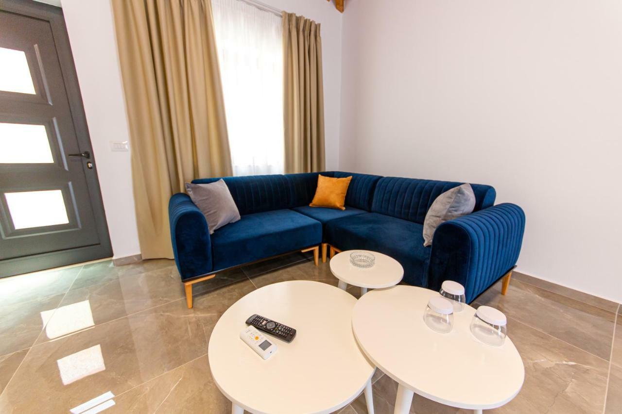 Santa Oliva Suites Ksamil Exterior photo