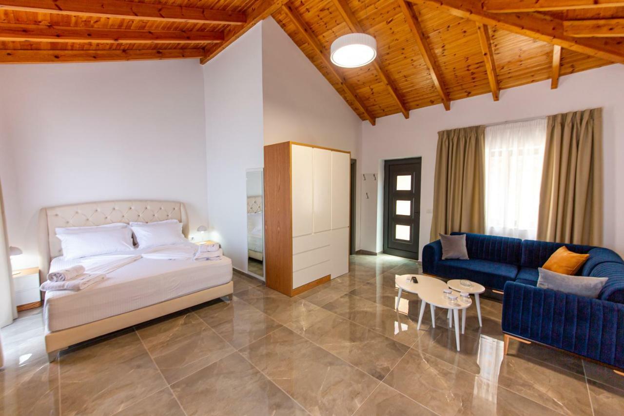 Santa Oliva Suites Ksamil Exterior photo